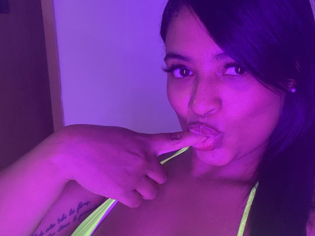 CameronJones - Live porn &amp; sex cam - 25909369