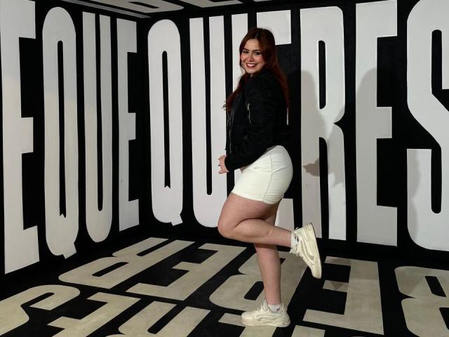 AdelaTaylor - Porno na żywo i seks kamera - 25911085