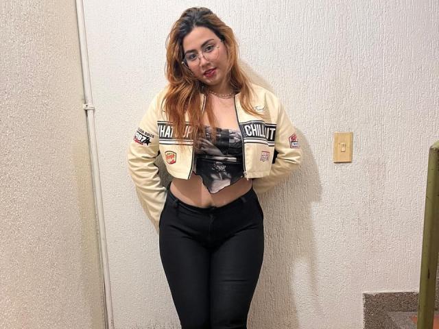 AdelaTaylor - Live porno og sexkamera - 25911269