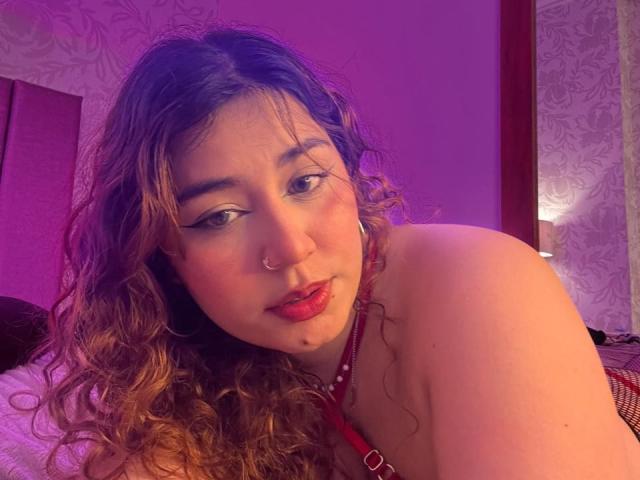 AdelaTaylor - Live porn &amp; sex cam - 25911541