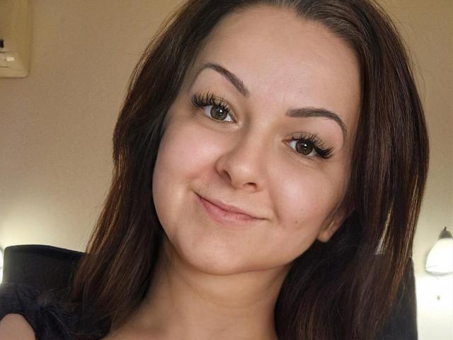 LoraHazel - Live porn &amp; sex cam - 25915533