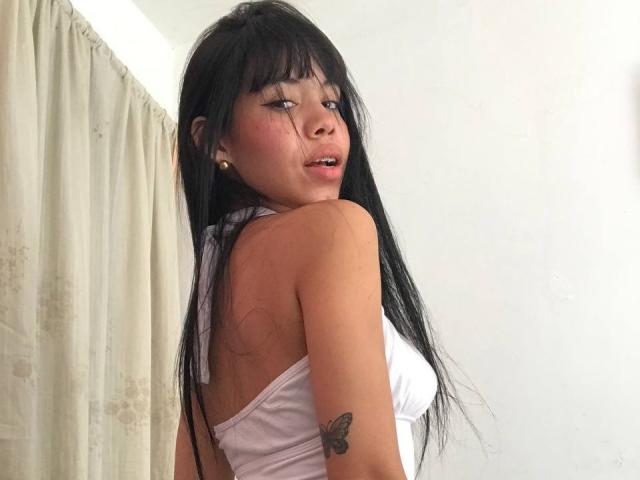 EmaGarces - 라이브 포르노 &amp; 섹스 캠 - 25920677