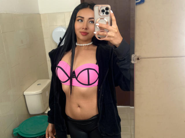 LillyTaylor - ライブポルノ&amp;セックスカム - 25922021