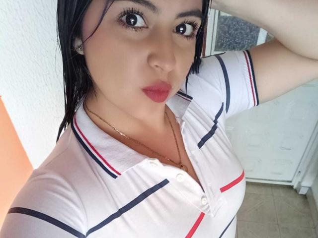 CharlotteSilvie - Live sexe cam - 25924897