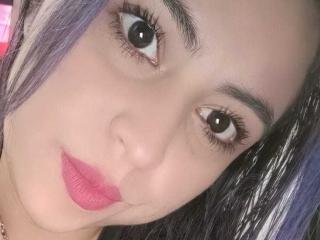 CharlotteSilvie - Live porn &amp; sex cam - 25924909