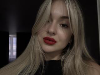 EvaAdderiy - Live porn &amp; sex cam - 25926373