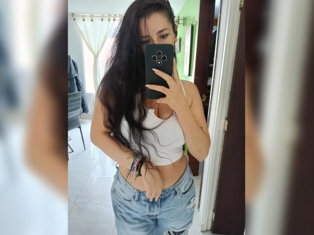 CanellaDiaz - Live porn &amp; sex cam - 25927429