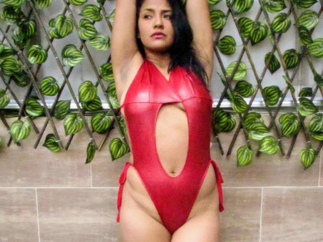 ArianithaXox - Camera khiêu dâm &amp; quyến rũ trực tiếp - 25932581