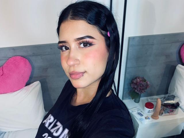 AnnaTorress - сексуальная веб-камера в реальном времени - 25939401