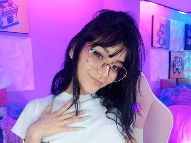 LindaWatsong - Live sex cam - 25940265