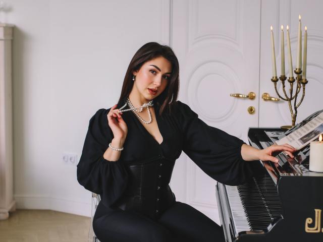 OliviaCluff - Live sex cam - 25940881