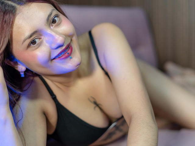 EmilyLorenz - Camera khiêu dâm &amp; quyến rũ trực tiếp - 25942497