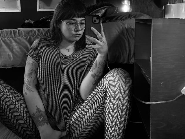 JeyyLee - Live sex cam - 25944041