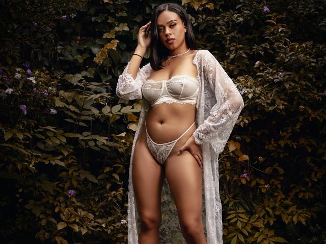 LiaHilton - Live porn &amp; sex cam - 25944593