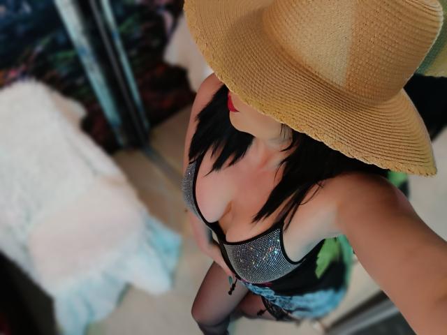 AmberSunshine - Live porn &amp; sex cam - 25944889