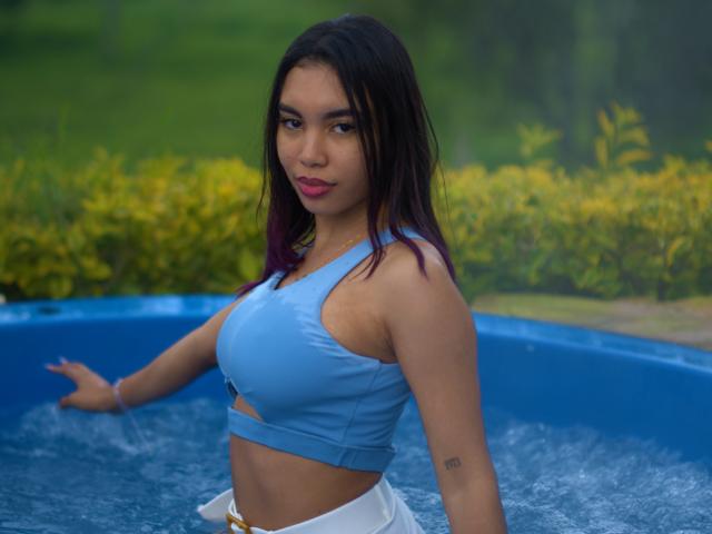 LaureneX - Sexe cam en vivo - 25947041