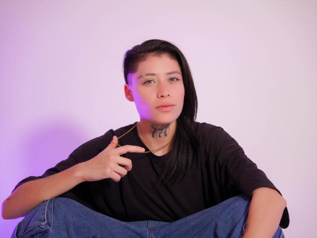 MorganWallen - Live porn &amp; sex cam - 25947265