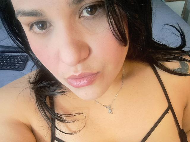 VivianaThomson - Live porn &amp; sex cam - 25948073