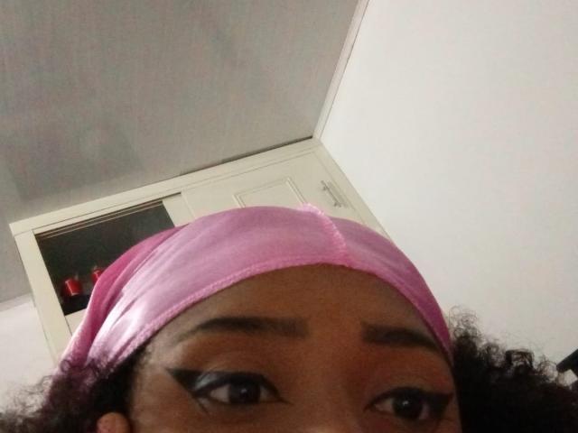 MeganWlliams - Live Sex Cam - 25949141