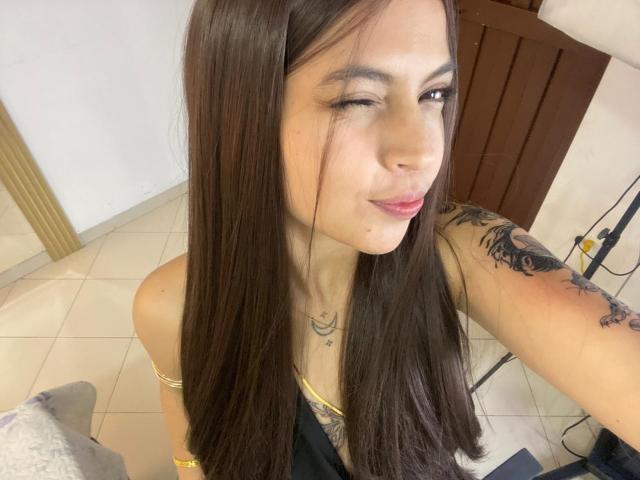 NyraVane - Live porn &amp; sex cam - 25950293