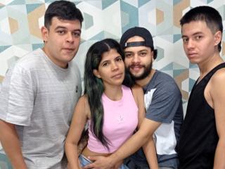 MarcelaAndBoysSexyGroup - Live sexe cam - 25950925