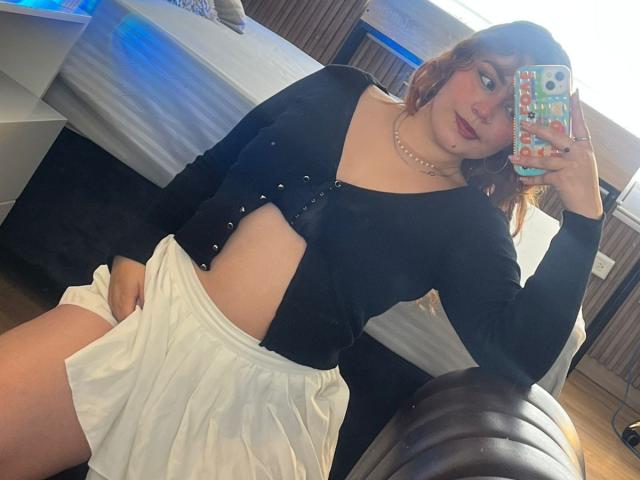 AdelaTaylor - Live porn &amp; sex cam - 25951013