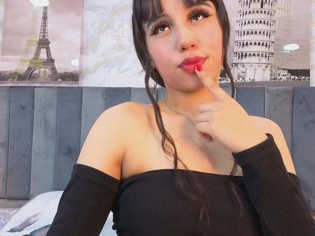 RousyBelle - Live sex cam - 25951289