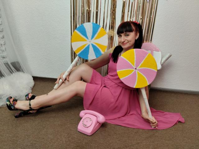 NinaFlawlees - сексуальная веб-камера в реальном времени - 25952617