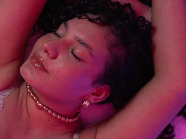 RachellBeaumont - Live porn &amp; sex cam - 25953385