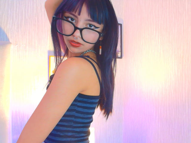 AmeliePavlova - Sexe cam en vivo - 25957021