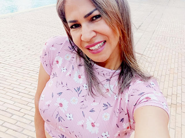 BrigiteWalsh - Sexe cam en vivo - 25957129