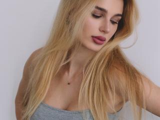 FloraDavis - Live porn &amp; sex cam - 25962845