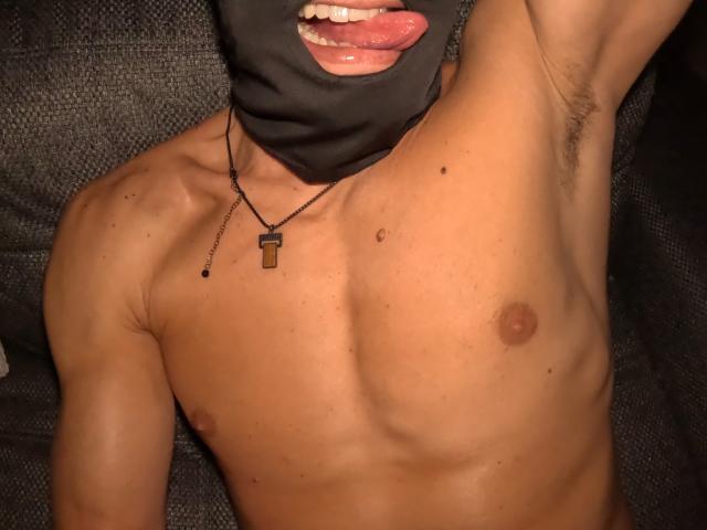 ApollonFitX - Live sex cam - 25965529