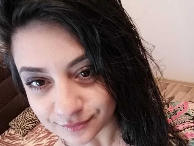 AnneMarieJones - Live porn &amp; sex cam - 25969153