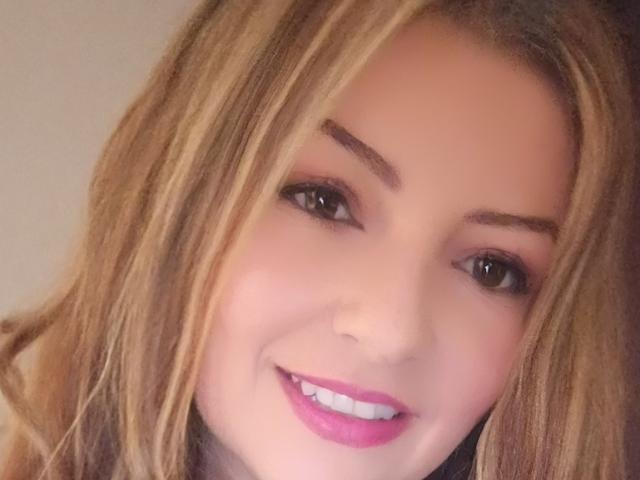 NatalyHami - פורנו בשידור חי ומצלמת סקס - 25972713