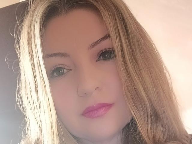 NatalyHami - Live porn &amp; sex cam - 25972737