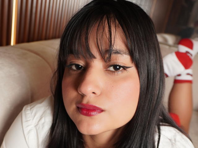 MiaEverly - Live porn &amp; sex cam - 25972965