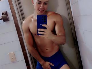 DamianLove69 - Live porn &amp; sex cam - 25978601