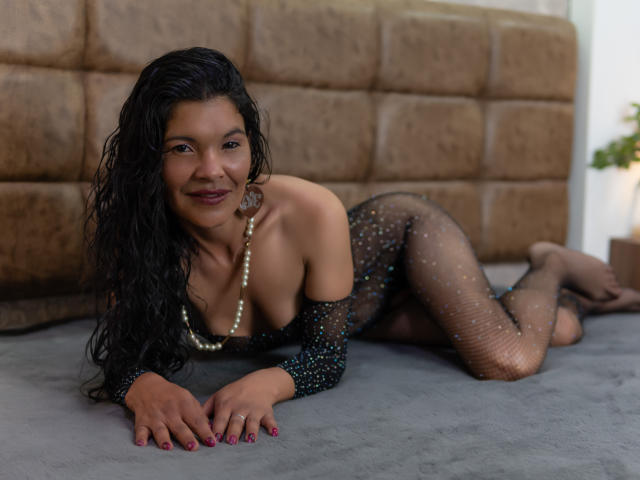 MollyOrtega - Live porn &amp; sex cam - 25978985