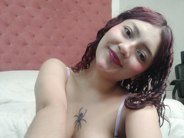 EmilyLorenz - Live porn &amp; sex cam - 25984509