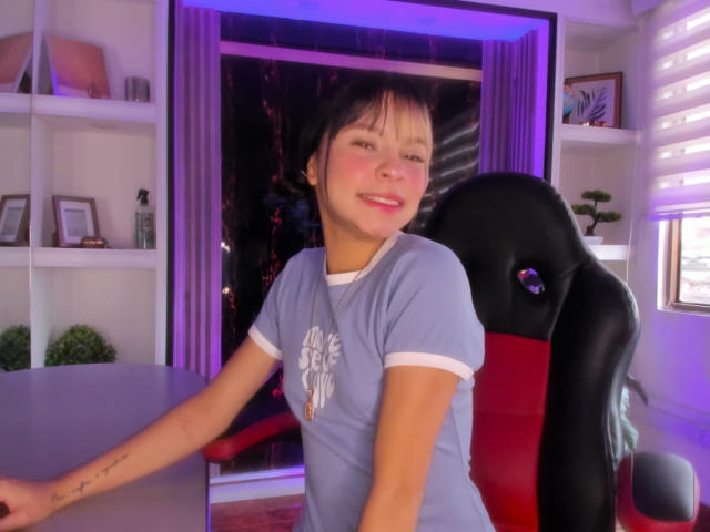 LunaFreya - сексуальная веб-камера в реальном времени - 25984781