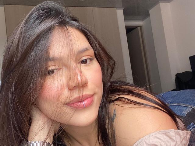 SophiaMarx - Live sex cam - 25985753