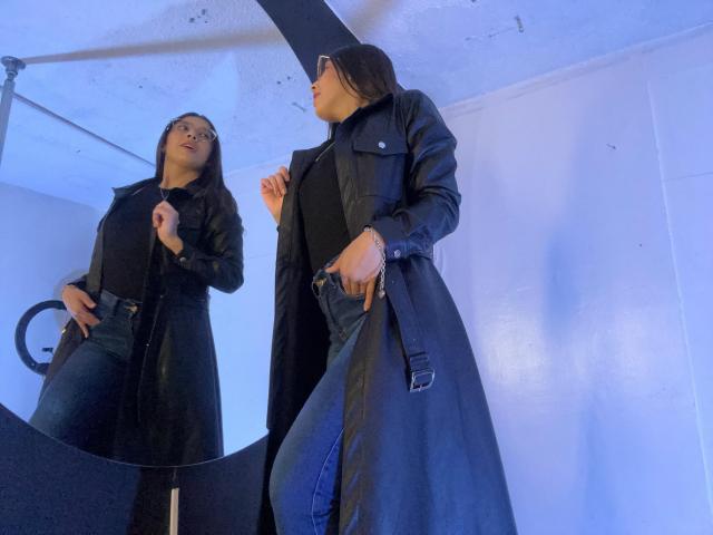 EmmaLombardi - Live sex cam - 25986945