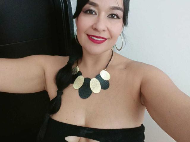 TamaraFoxy - Sexe cam en vivo - 25987517