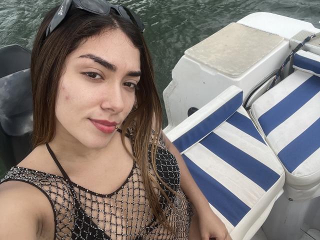 SharonKlart - Live porn &amp; sex cam - 25990541