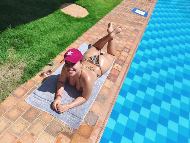 ZoeTobon69 - сексуальная веб-камера в реальном времени - 25992421