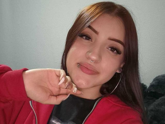MaylinSanchez - Élő pornó és szexkamera - 25993241