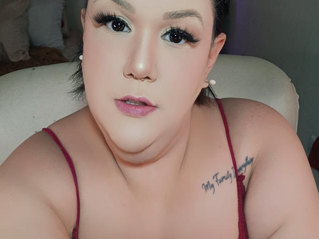 GiannaMorrys - Élő pornó és szexkamera - 25993381