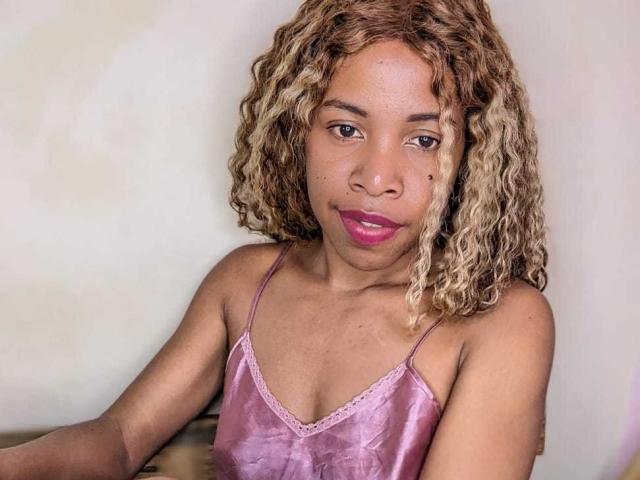 OpheliaVayne - Élő pornó és szexkamera - 25993437