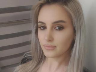 ElyAnna69 - Live porn &amp; sex cam - 25994085